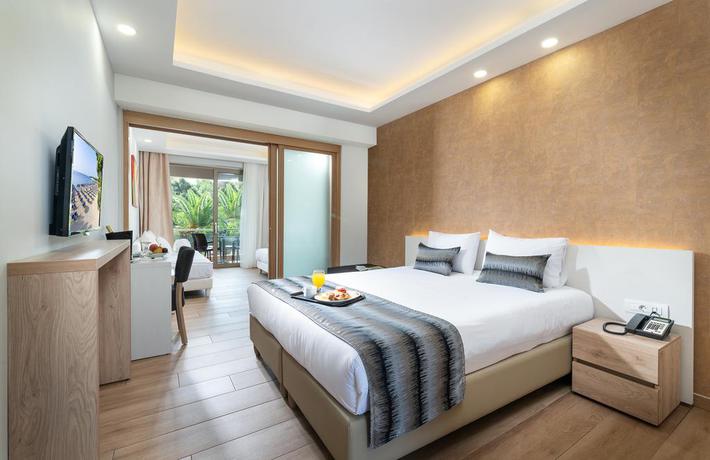 Imagen de la habitación del Hotel Poseidon Resort, Sitonia. Foto 3