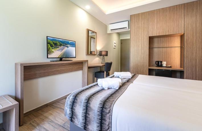 Imagen de la habitación del Hotel Poseidon Resort, Sitonia. Foto 6