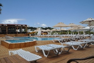 Imagen de la piscina del Hotel Poseidon Suites Bodrum. Foto 13