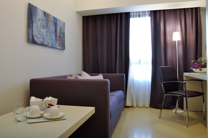 Imagen de la habitación del Hotel Poseidon, Torre del Greco. Foto 14