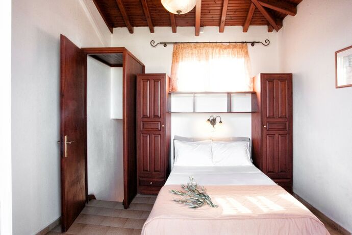 Imagen de la habitación del Hotel Poseidon Villas. Foto 11