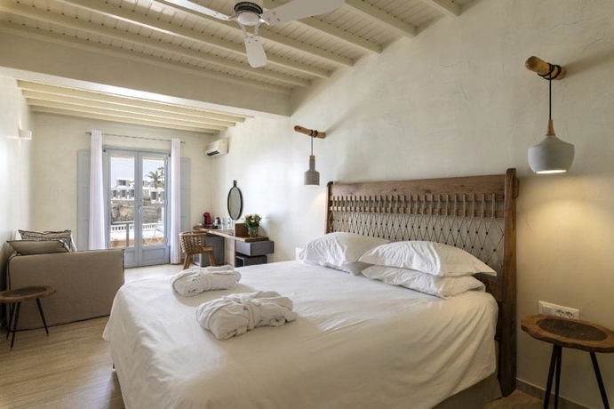 Imagen de la habitación del Hotel Poseidon and Suites. Foto 9