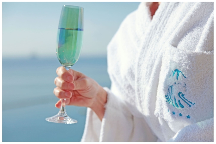 Imagen de la habitación del Hotel Poseidonia Beach. Foto 2