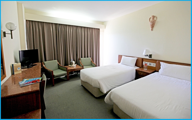 Imagen de la habitación del Hotel Poseidonia Beach. Foto 13