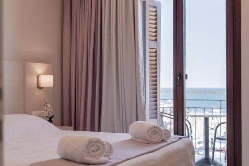 Imagen general del Hotel Poseidonio, Tinos. Foto 5