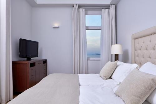 Imagen general del Hotel Poseidonion Grand Hotel. Foto 4