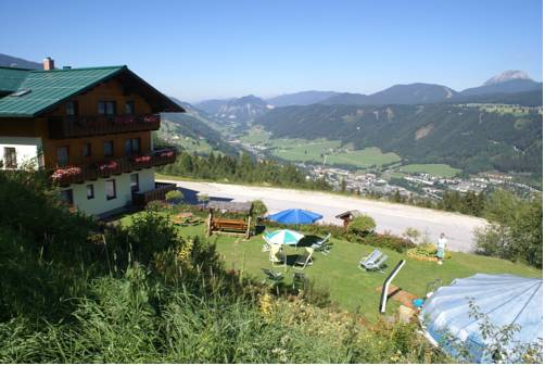 Imagen general del Hotel Posers Bergwelt B&B. Foto 1
