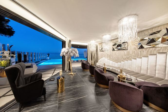 Imagen de los interiores del Hotel Posh Residence Luxury Suites. Foto 18