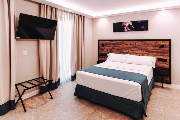 Imagen general del Hotel Posidonia Aparthotel. Foto 1