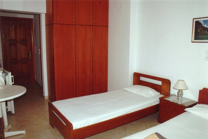 Imagen de la habitación del Hotel Posidonia Pension. Foto 15
