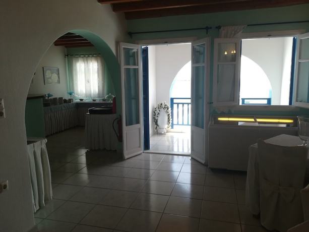 Imagen de los interiores del Hotel Posidonion. Foto 17