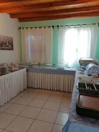 Imagen de la habitación del Hotel Posidonion. Foto 7