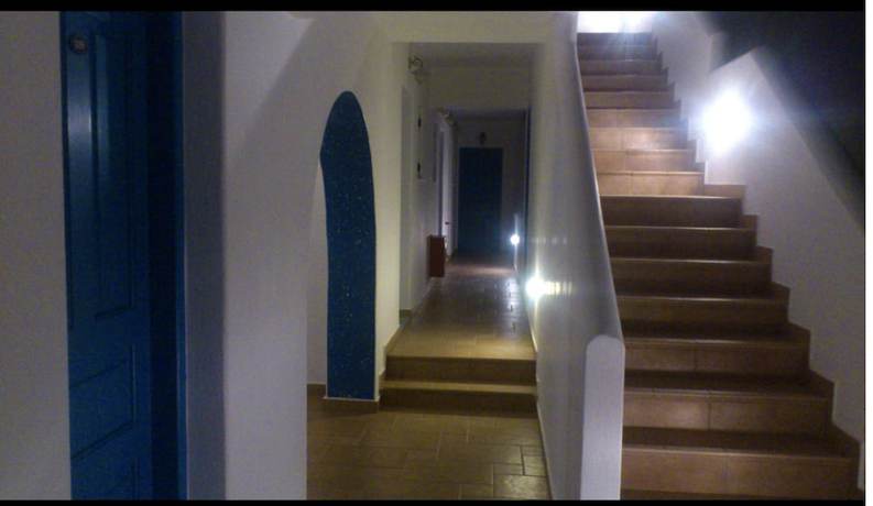 Imagen de los interiores del Hotel Posidonion. Foto 19