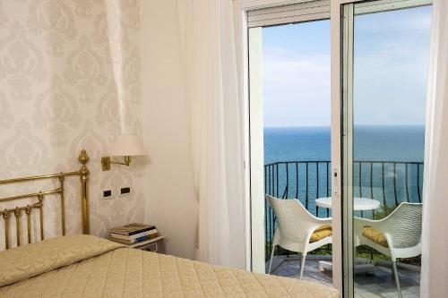 Imagen general del Hotel Posillipo. Foto 4