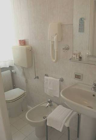 Imagen de la habitación del Hotel Positano, Bassano Del Grappa. Foto 3