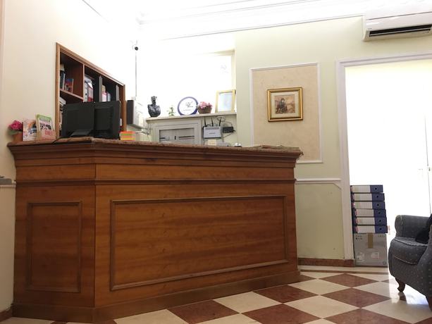 Imagen de los interiores del Hotel Positano, Termini. Foto 20