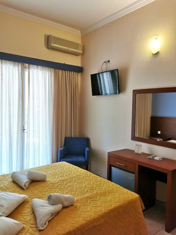 Imagen de la habitación del Hotel Possidon. Foto 17