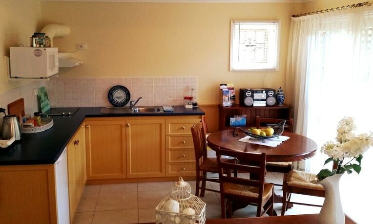 Imagen de la habitación del Hotel Possum Creek Lodge. Foto 4