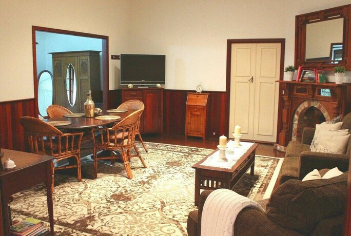 Imagen de la habitación del Hotel Possum Creek Lodge. Foto 5