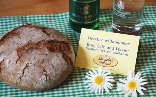 Imagen de la habitación del Hotel Post, ABTENAU. Foto 8