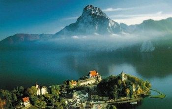 Imagen de los interiores del Hotel Post Am See. Foto 15