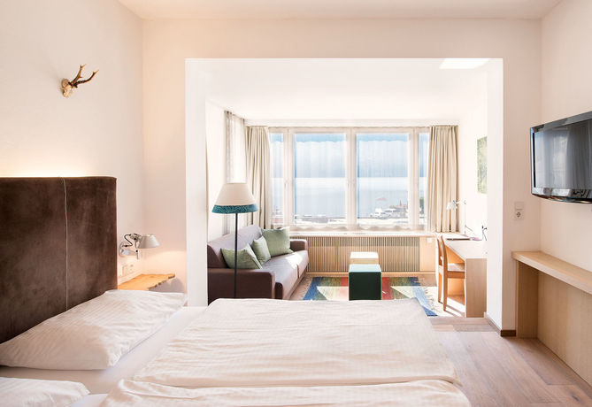 Imagen del bar/restaurante del Hotel Post Am See. Foto 6