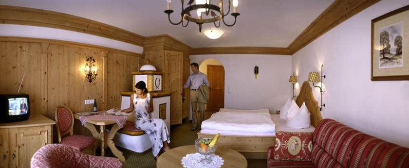 Imagen de la habitación del Hotel Post, Bach. Foto 2