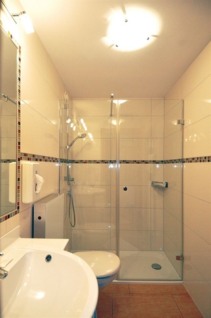 Imagen de la habitación del Hotel Post, Bach. Foto 3