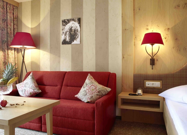 Imagen de los interiores del Hotel Post, Bach. Foto 10