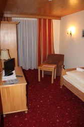 Imagen general del Hotel Post, Bad Mitterndorf. Foto 1