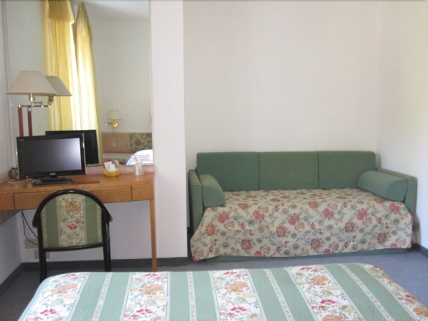 Imagen de la habitación del Hotel Post, Bergamo. Foto 15