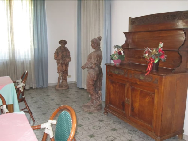 Imagen de los interiores del Hotel Post, Bergamo. Foto 19