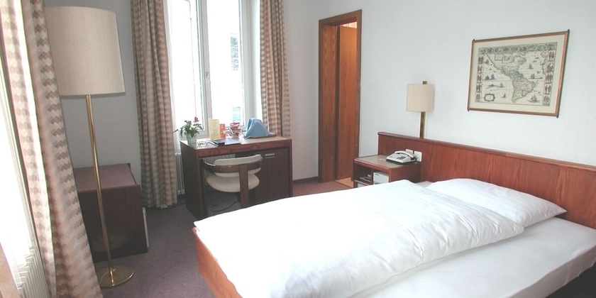 Imagen de la habitación del Hotel Post Glarnerhof. Foto 13