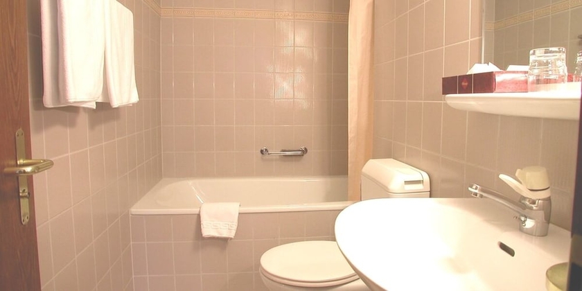 Imagen de la habitación del Hotel Post Glarnerhof. Foto 17