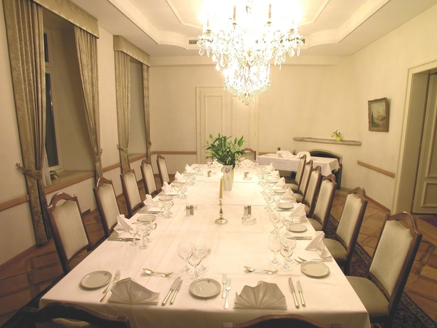 Imagen del bar/restaurante del Hotel Post Glarnerhof. Foto 3