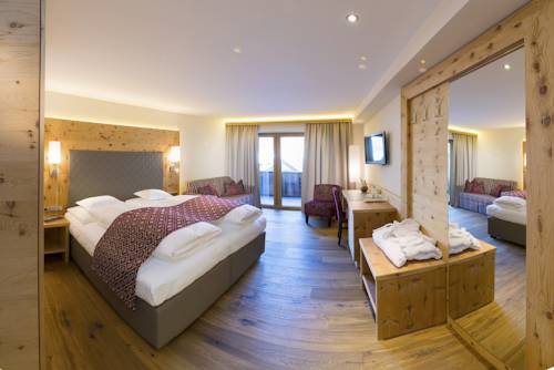Imagen de la habitación del Hotel Post, Kaltenbach. Foto 5