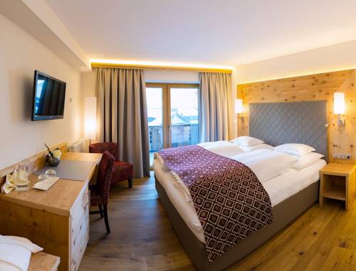 Imagen de la habitación del Hotel Post, Kaltenbach. Foto 12