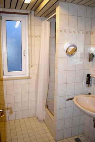 Imagen de la habitación del Hotel Post, Neckarsulm. Foto 6