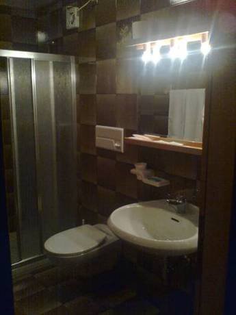 Imagen de la habitación del Hotel Post Ristorante Tyrol. Foto 16