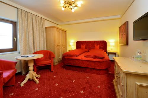 Imagen de la habitación del Hotel Post, Saalbach-Hinterglemm . Foto 13