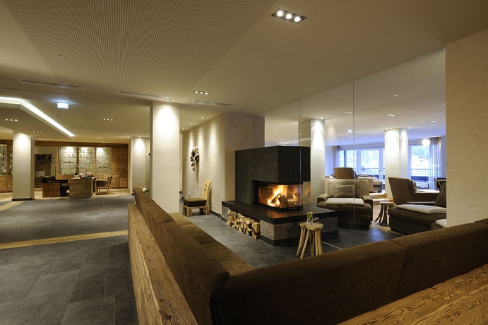 Imagen de los interiores del Hotel Post Seefeld - Wellnesshotel Tirol. Foto 16