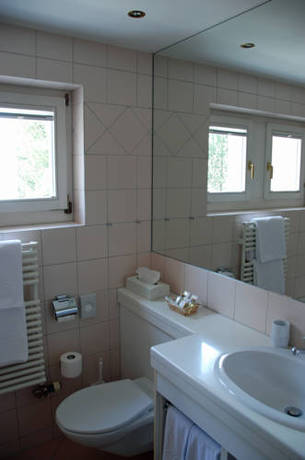 Imagen de la habitación del Hotel Post, Sils im Engadin/Segl. Foto 6