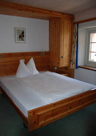 Imagen de la habitación del Hotel Post, Sils im Engadin/Segl. Foto 8