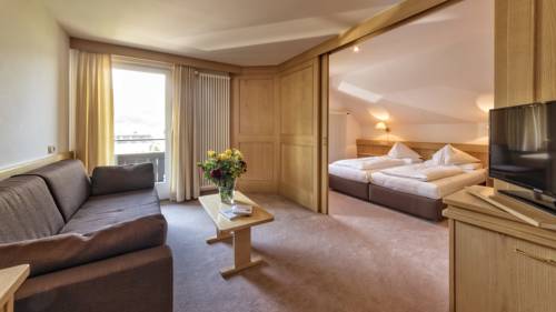 Imagen de la habitación del Hotel Post, Valdaora. Foto 7