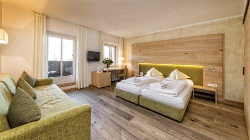 Imagen de la habitación del Hotel Post, Valdaora. Foto 14