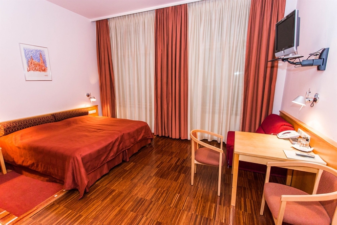 Imagen de la habitación del Hotel Post, Viena. Foto 13