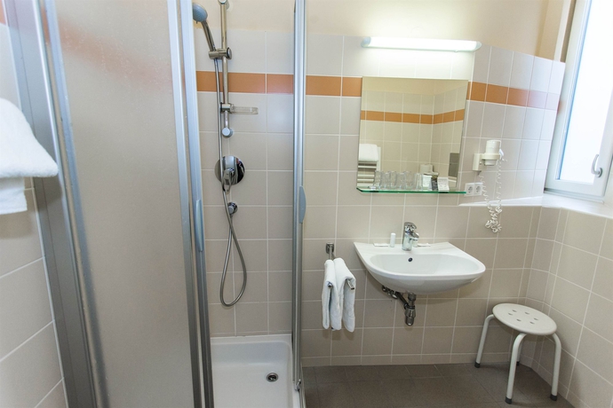 Imagen de la habitación del Hotel Post, Viena. Foto 14