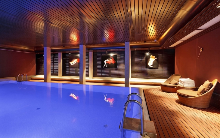 Imagen de la piscina del Hotel Post Weggis. Foto 18