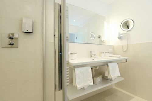 Imagen de la habitación del Hotel Post Wrann. Foto 15