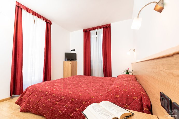 Imagen de la habitación del Hotel Posta, Cares. Foto 16